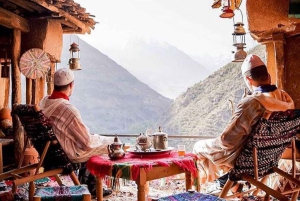 Montagnes de l'Atlas : randonnée d'une journée vers les villages berbères et les chutes d'eau
