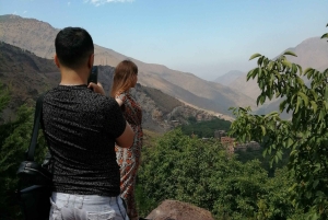 Dagsutflykt till Atlasbergen och Ourikadalen från Marrakech