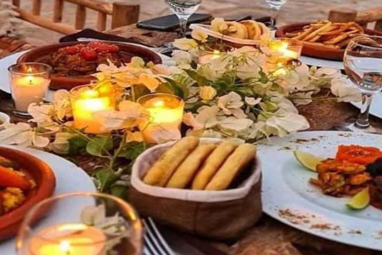 Поездка на багги с верблюдами и ужин-шоу в пустыне Агафай