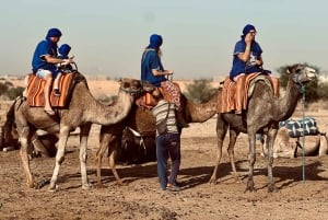 Kamelridningseventyr gjennom Marrakeshs ørkenlandsbyer
