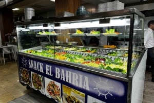 Kameliratsastus Marrakechissa lounaalla (paikallinen ravintola)