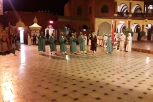 Chez Ali Middag & Hästshow från Marrakech