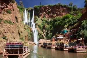 Caminata guiada y excursión en barco por las cascadas de Ouzoud