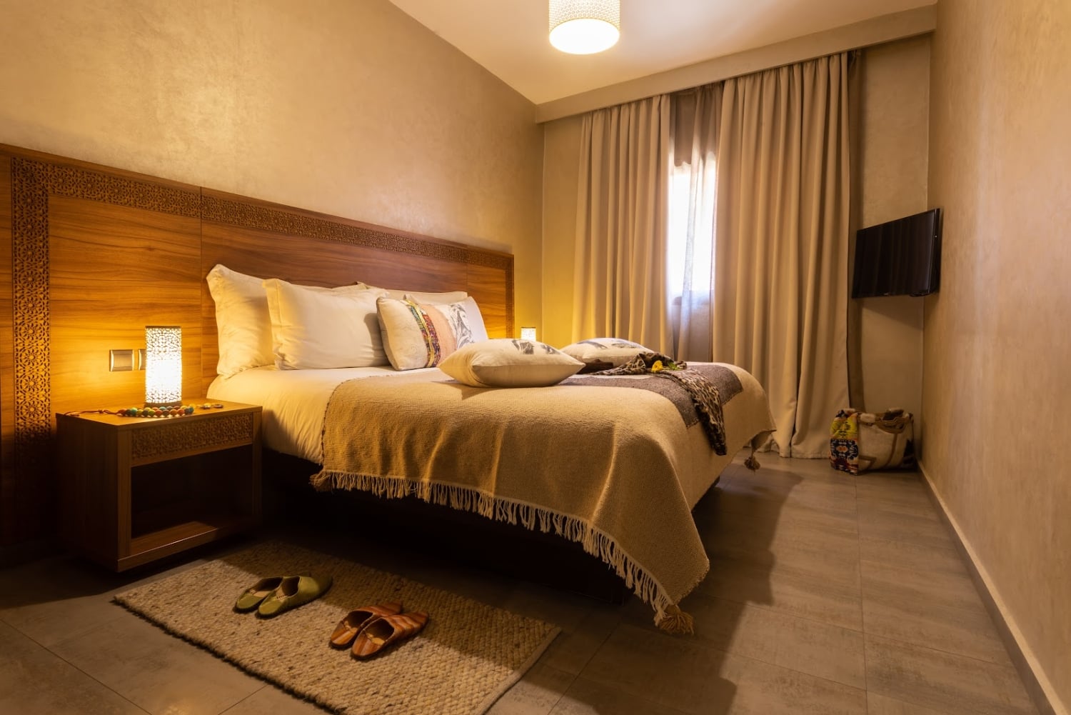 Dellarosa Hotel Suites & Spa