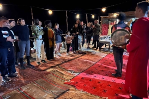 Aventure dans le désert : Quad, balade à dos de chameau et dîner étoilé