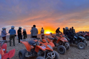 Aventure dans le désert : Quad, balade à dos de chameau et dîner étoilé