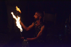 Woestijntocht met diner, show en kamelenrit bij zonsondergang