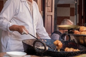 Upptäck Marrakech Street Food med en lokal guide