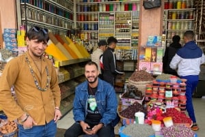 Upptäck Marrakech Street Food med en lokal guide