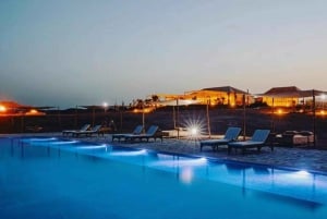 1 Nacht im Merzouga Luxuscamp mit Mahlzeiten und Kamelritt