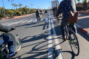 Holländskspråkig cykeltur genom Marrakech.