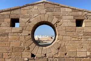 Essaouira : visite de la Sqala du Port, de la citadelle, du marché aux poissons et de la médina