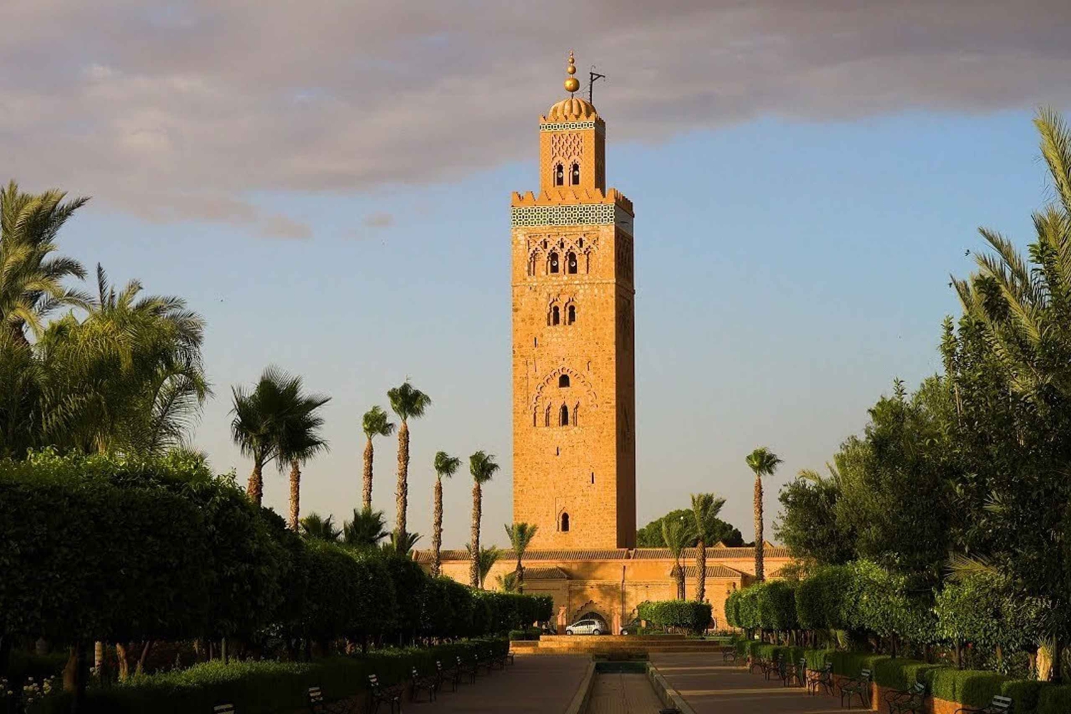 Agadirista: Agadir: Opastettu päiväretki Marrakechiin