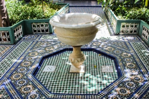 Agadirista: Agadir: Opastettu päiväretki Marrakechiin