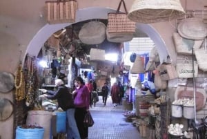 Agadirista: Taroudant ja Tiout päiväretki lounaalla