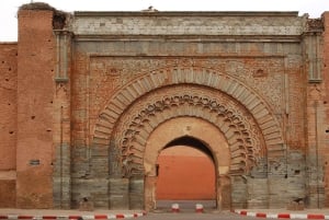 Depuis Casablanca : Excursion d'une journée complète à Marrakech et balade à dos de chameau