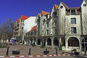 Fra Fes: 2-dages luksus-ørkentur til Marrakech og tilbage til Fez