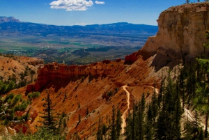 Desde Fez: Excursión de 2 días por el Sáhara con paseo en camello y Sandboarding