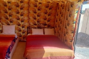 Au départ de Fès : Excursion de 4 jours à Marrakech via Merzouga et les Gorges