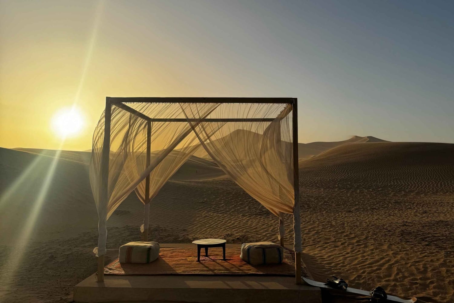 Desde Marrakech: Excursión de 2 días a Ouarzazate y Merzouga con comidas