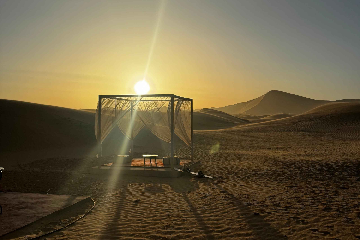 Desde Marrakech: Excursión de 2 días a Ouarzazate y Merzouga con comidas