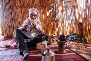 マラケシュ発ラクダ乗りとザグーラ砂漠キャンプ2日間