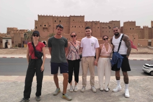 Au départ de Marrakech, 2 jours d'excursion dans le Sahara pour découvrir le désert de Zagora et les Kasbahs