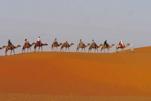 Von Marrakesch aus 3 Tage und 2 Nächte Sahara-Tour zu den Dünen von Merzouga