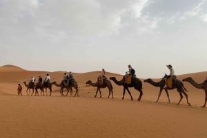 Da Marrakech Tour del Sahara di 3 giorni e 2 notti alle dune di Merzouga