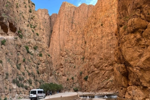 Da Marrakech: 3 giorni nel deserto con soggiorno in campo, cammello e pasti