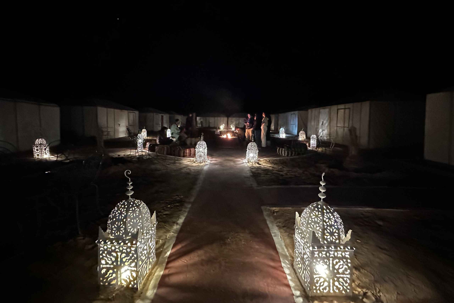 Desde Marrakech: tour de 3 días por el desierto de Merzouga con tienda privada