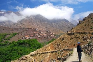 Från Marrakech: Tre dagars vandring för att bestiga Toubkal-berget