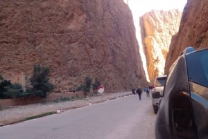 Från Marrakech: 4 dagars/3 nätters ökenäventyr till Fes