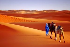 Marrakechista 4 päivän aavikkokierros Merzougan hiekkadyyneille