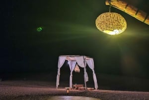 Desde Marrakech: Cena en el desierto de Agafay y paseo en camello al atardecer