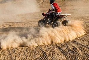 マラケシュ発：アガファイ砂漠で四輪バギー＆ラクダ乗り＆ディナーショーをお楽しみください