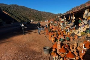 Z Marrakeszu: Wycieczka w góry Atlas i dolinę Ourika