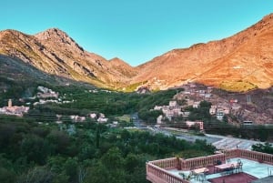 Au départ de Marrakech : randonnée d'une journée dans les montagnes de l'Atlas avec déjeuner
