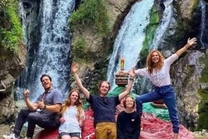 Z Marrakeszu: Półdniowa wycieczka w góry Atlas i Ourika