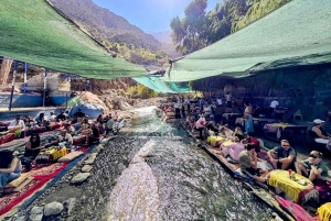 マラケシュ発：ウリカ渓谷の自然ツアー＆滝（ランチ付き）