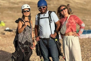 Desde Marrakech: Parapente, paseo en camello y pausa para el té