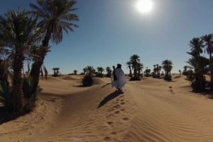 Depuis Marrakech : excursion privéedans l'erg Chegaga