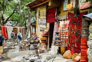 マラケシュ発セッティ・ファトマ＆オウリカ渓谷ツアー（昼食付