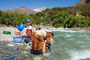 マラケシュ発セッティ・ファトマ＆オウリカ渓谷ツアー（昼食付
