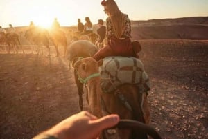 De Marrakech au désert d'Agafay : Une aventure dans le désert