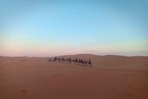 Kolmen päivän retki Marrakechista Fèsiin Saharan autiomaan ja Merzougan kautta