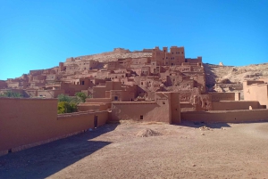 Kolmen päivän retki Marrakechista Fèsiin Saharan autiomaan ja Merzougan kautta