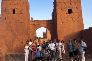 Kolmen päivän retki Marrakechista Fèsiin Saharan autiomaan ja Merzougan kautta