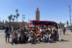Marrakechista: Merzougan aavikon kautta Fesiin 3 päivän kiertoajelulla.