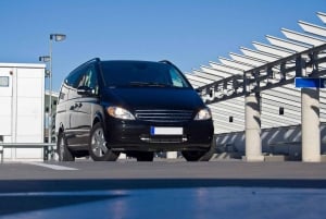 Marrakesh: Transfer to Casablanca airport & Hotel